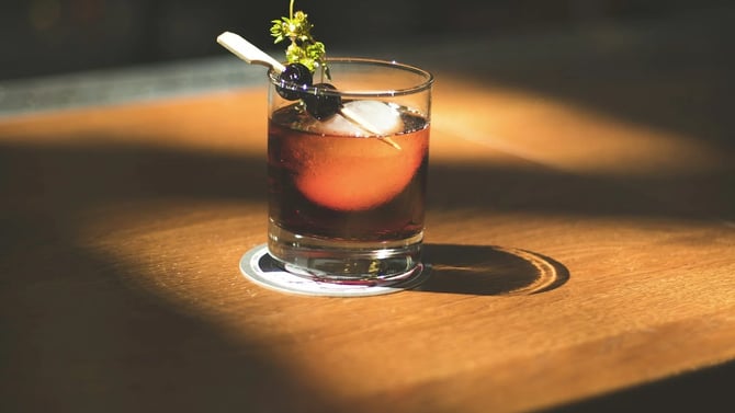 History of the Old Fashioned: A Timeless Classic Turned Non-Alcoholic Mocktail